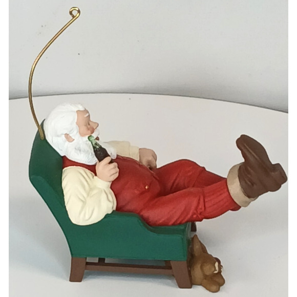 Hallmark Relaxing Moment Coca-Cola Santa Claus Keepsake Ornament - Picture 4 of 10